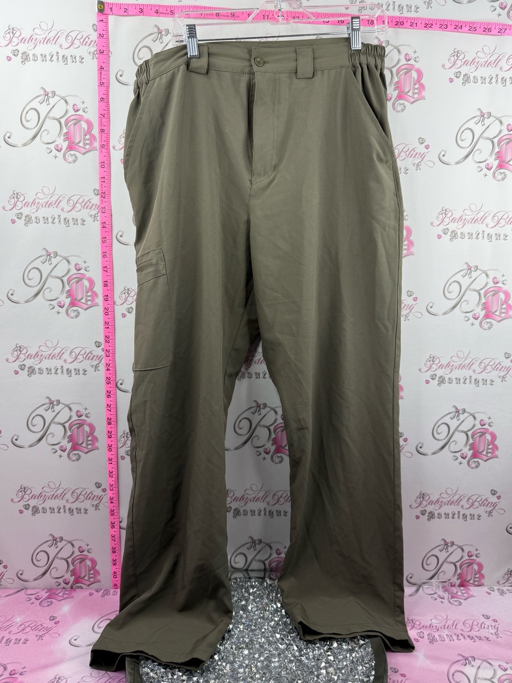 MOUNTAIN WAREHOUSE pants Relaxed Cargo Pants in Olive - Classic Utility Style